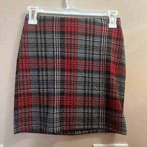Forever 21 plaid skirt size small